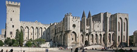 Il palazzo dei Papi ad Avignone